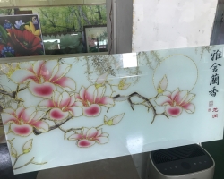 18新利吧彩印最新鎏金机亮相