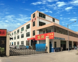 18新利吧品牌uv平板打印机万能彩印机价格便宜